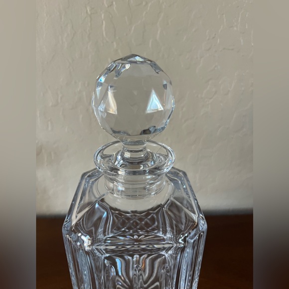 Mikasa Convetry Decanter Square 9”/ Vintage - Picture 5 of 10